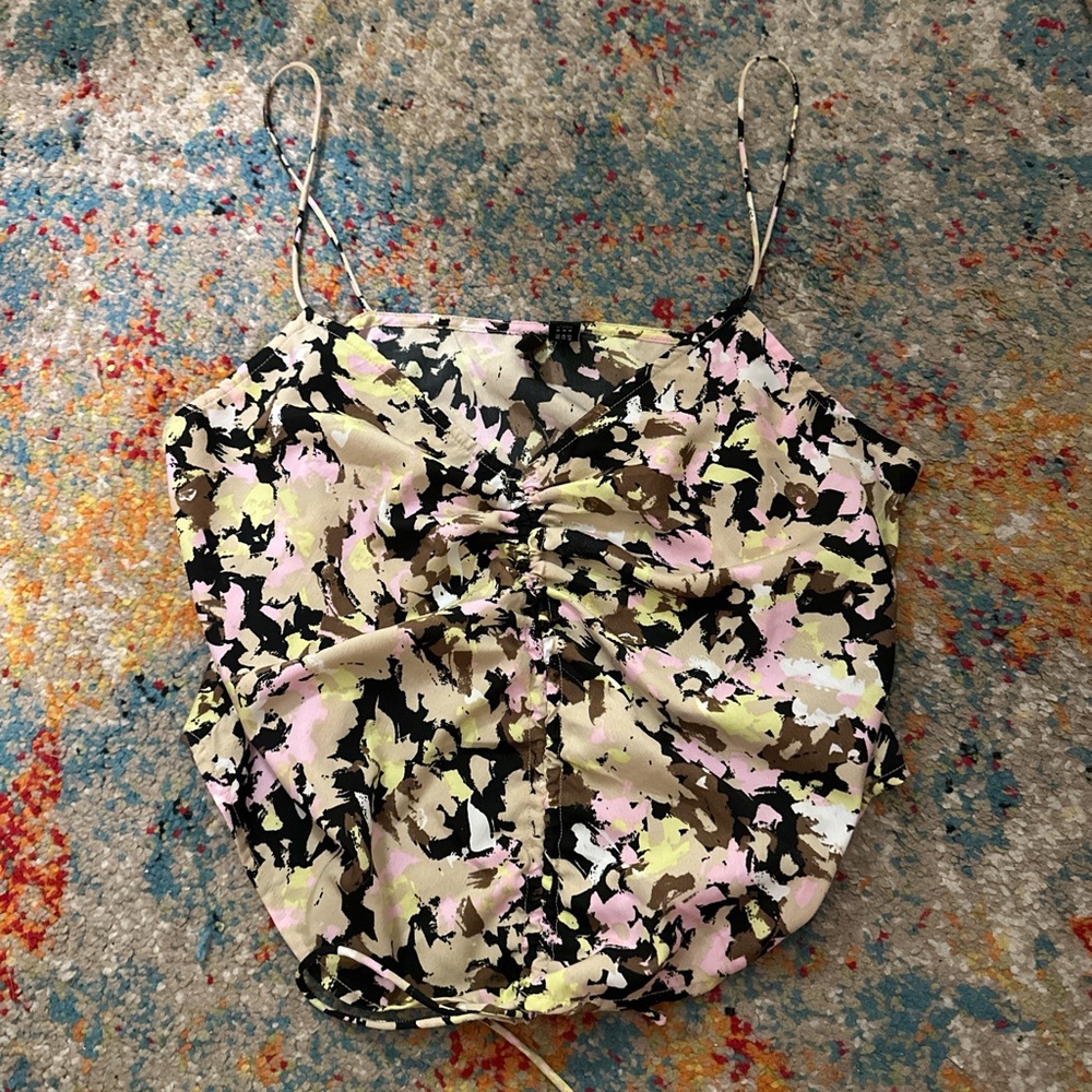 Vera Moda Abstract Crop Top
